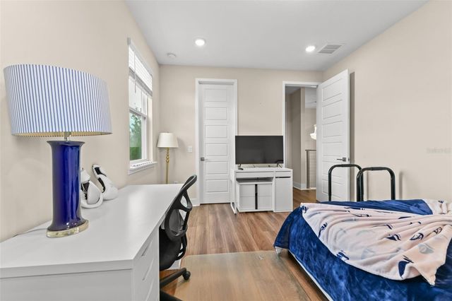 6048 BIMINI TWIST LOOP, Orlando, FL 32819