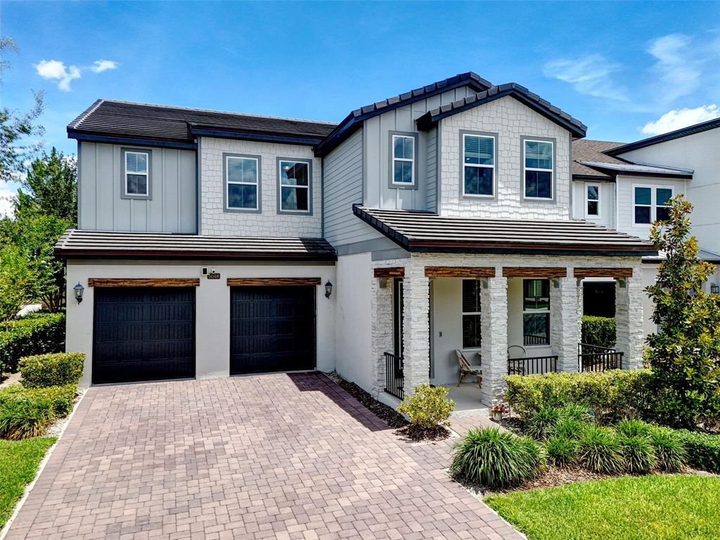 Image 3 of property listing at 6048 BIMINI TWIST LOOP, Orlando, FL 32819