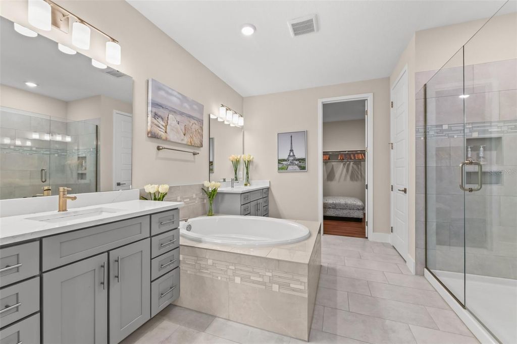 Image 48 of property listing at 6048 BIMINI TWIST LOOP, Orlando, FL 32819