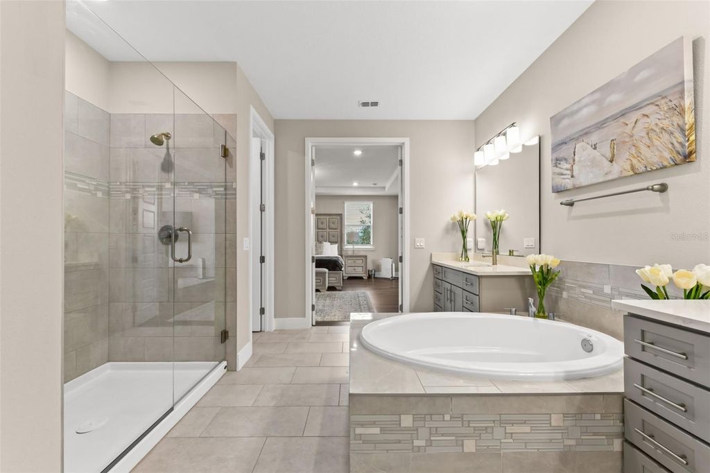 Image 50 of property listing at 6048 BIMINI TWIST LOOP, Orlando, FL 32819