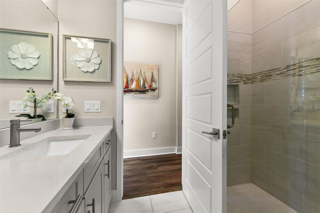 Image 64 of property listing at 6048 BIMINI TWIST LOOP, Orlando, FL 32819
