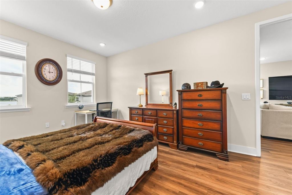 Image 66 of property listing at 6048 BIMINI TWIST LOOP, Orlando, FL 32819