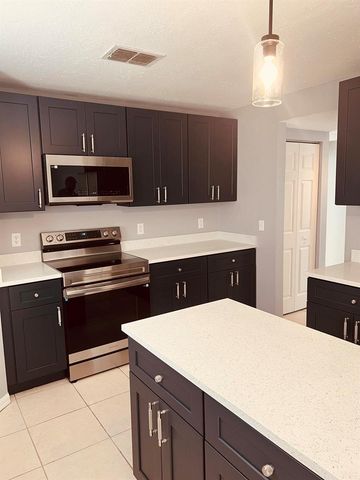 2497 SW Independence Road, Port St. Lucie, FL 34953
