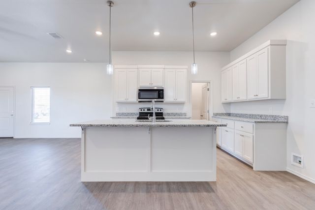 7011 40th Street, Lubbock, TX 79407