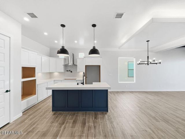 15249 Expectation Avenue, El Paso, TX 79938