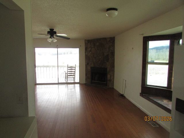 46 Mockingbird Lane, Hayesville, NC 28904