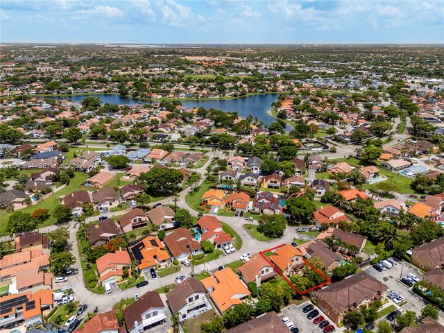 17617 NW 61st Ct N, Hialeah, FL 33015