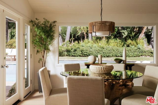 1744 N Doheny Drive, Los Angeles, CA 90069