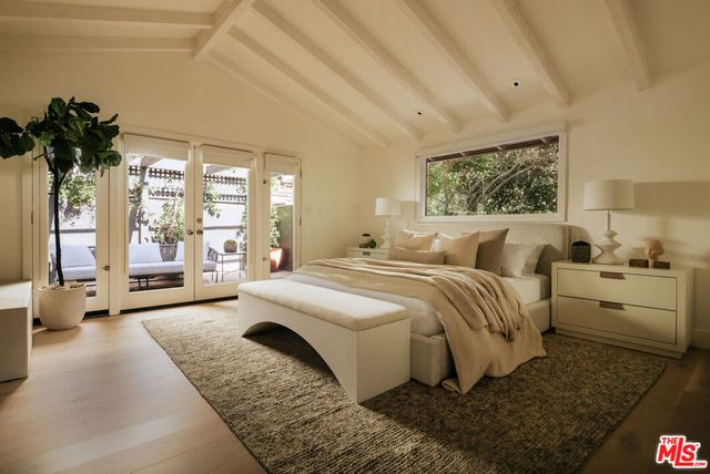 1744 N Doheny Drive, Los Angeles, CA 90069