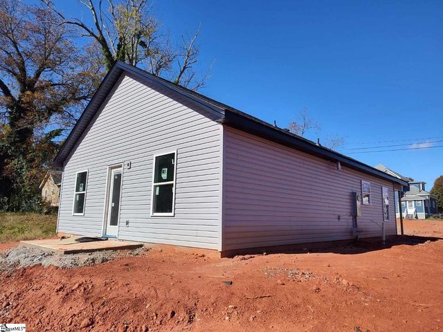 106 New Street, Gaffney, SC 29304