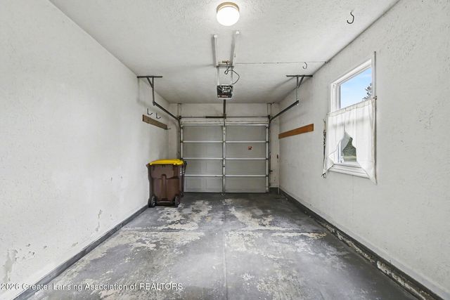 7315 Chellmar Drive 49, Lansing, MI 48917