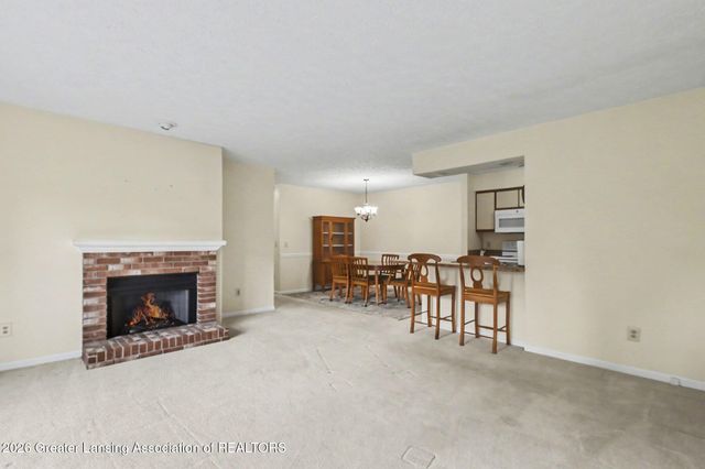 7315 Chellmar Drive 49, Lansing, MI 48917