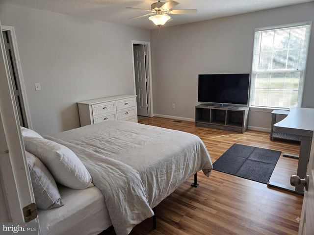 7907 COMMODORE CT, Spotsylvania, VA 22551