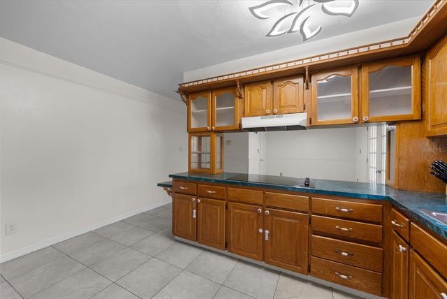2214 NE 17TH TERRACE, Gainesville, FL 32609