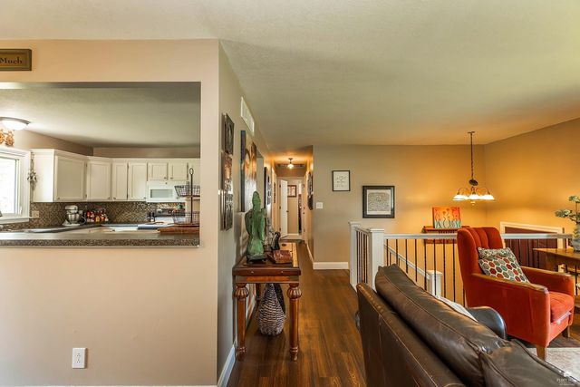 2629 Kimball Avenue, Manhattan, KS 66502
