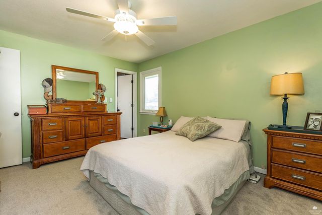 2629 Kimball Avenue, Manhattan, KS 66502