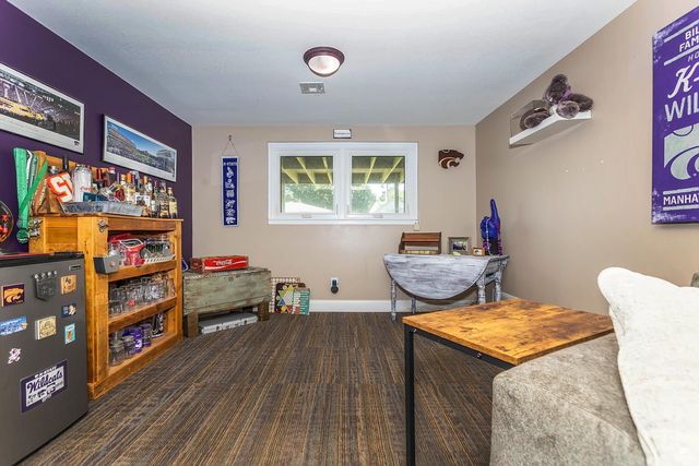 2629 Kimball Avenue, Manhattan, KS 66502