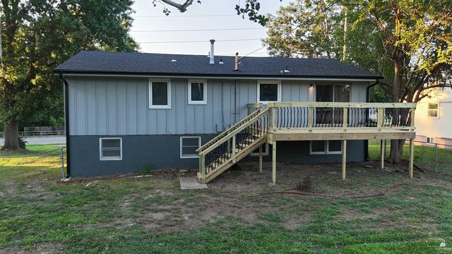 2629 Kimball Avenue, Manhattan, KS 66502