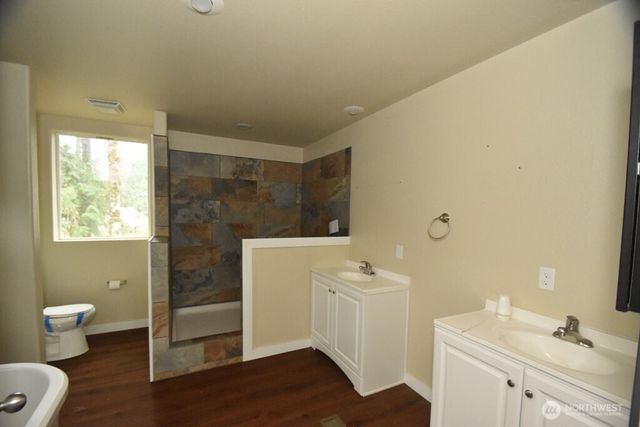 41675 S Shore Drive, Concrete, WA 98237