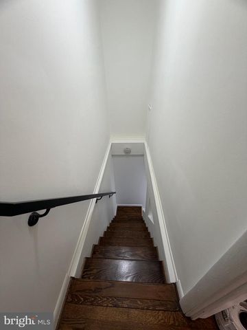 2001 S LORTON ST, Arlington, VA 22204