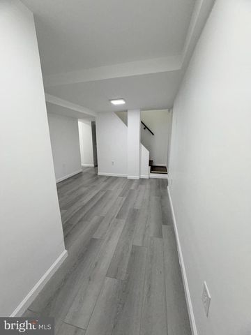 2001 S LORTON ST, Arlington, VA 22204