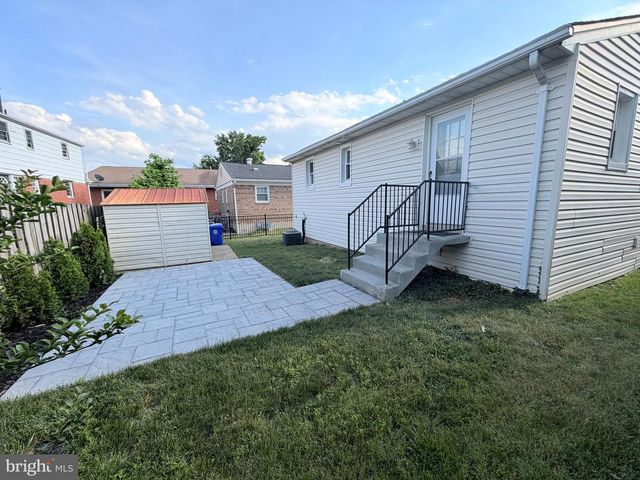 2001 S LORTON ST, Arlington, VA 22204
