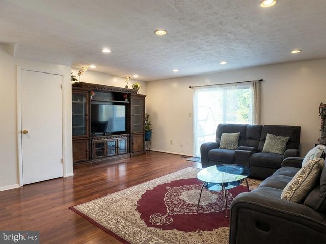 16 POWHURST CT, Baltimore, MD 21236