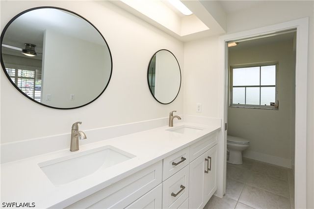 2901 Crayton RD, Naples, FL 34103