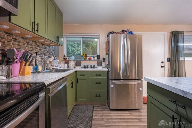 2571 Cluster Avenue, Dayton, OH 45439