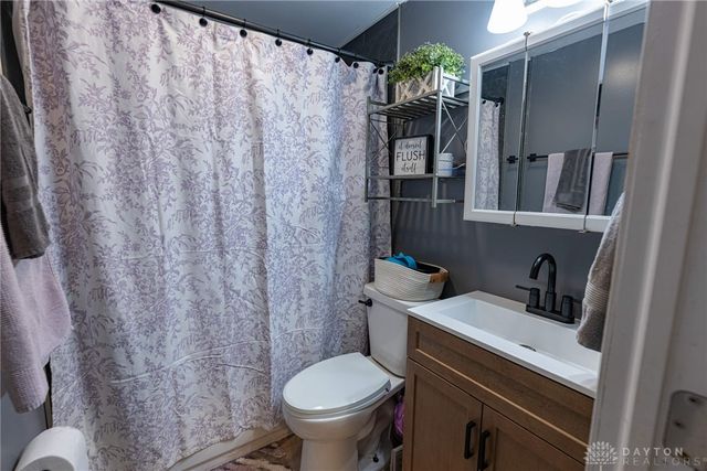 2571 Cluster Avenue, Dayton, OH 45439