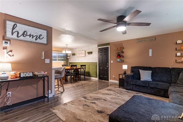 2571 Cluster Avenue, Dayton, OH 45439