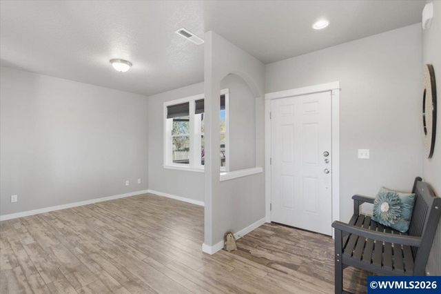 3800 Gusty Pl NE, Albany, OR 97321