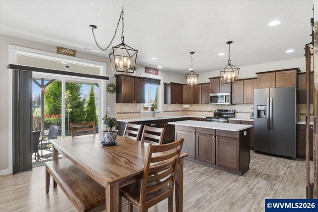 3800 Gusty Pl NE, Albany, OR 97321