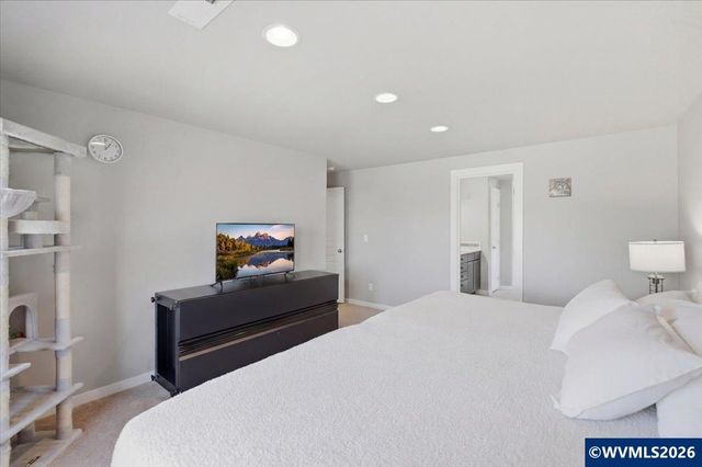 3800 Gusty Pl NE, Albany, OR 97321