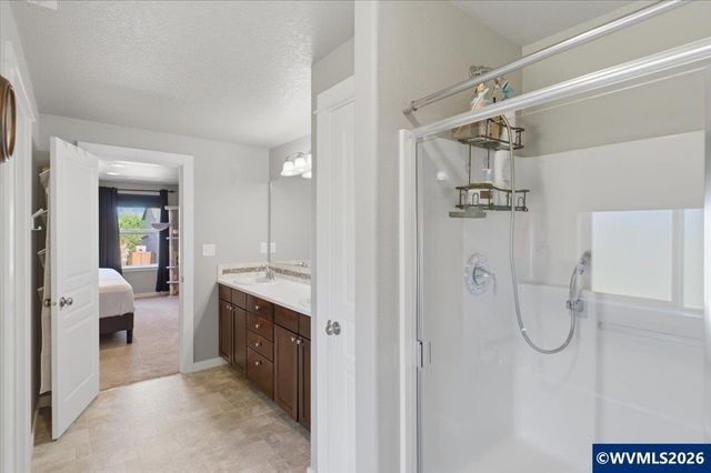 3800 Gusty Pl NE, Albany, OR 97321