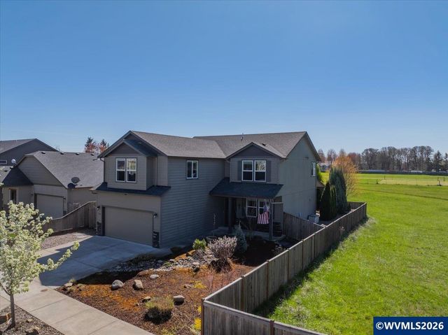 3800 Gusty Pl NE, Albany, OR 97321