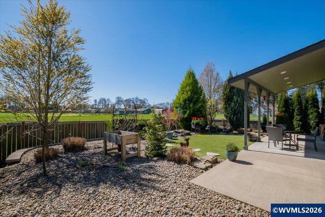 3800 Gusty Pl NE, Albany, OR 97321