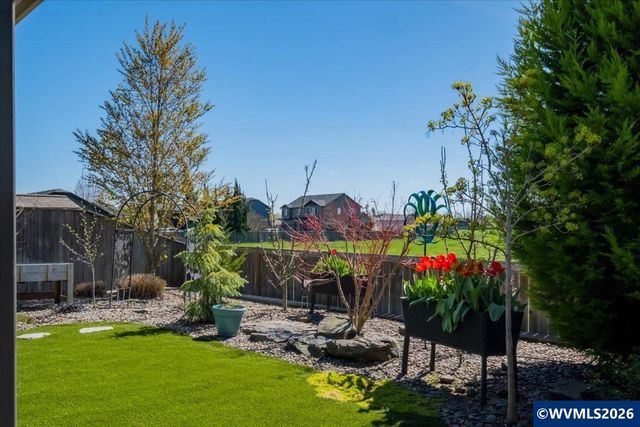 3800 Gusty Pl NE, Albany, OR 97321