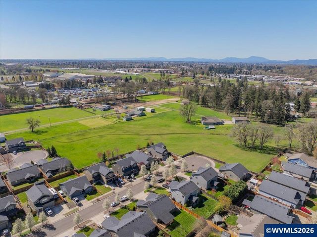 3800 Gusty Pl NE, Albany, OR 97321