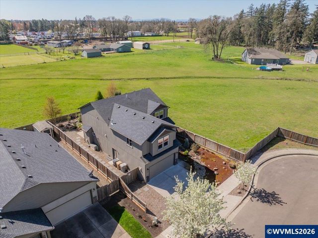 3800 Gusty Pl NE, Albany, OR 97321