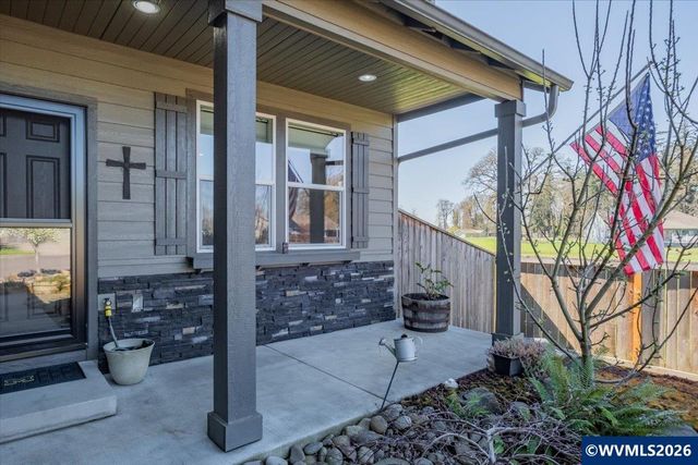 3800 Gusty Pl NE, Albany, OR 97321