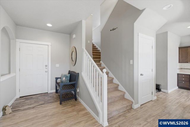 3800 Gusty Pl NE, Albany, OR 97321