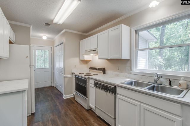 18 Dutch Circle, Irmo, SC 29063