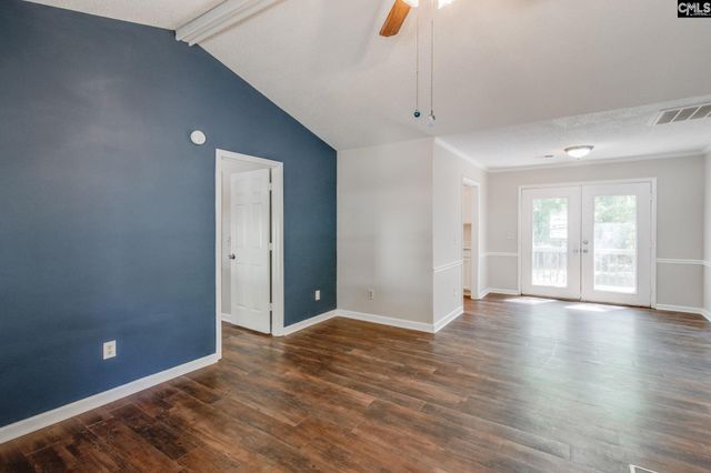 18 Dutch Circle, Irmo, SC 29063