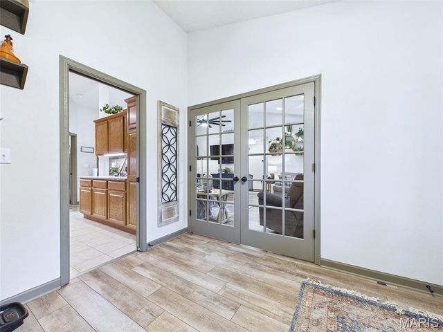 1168 N 6th Street, Wood River, IL 62095