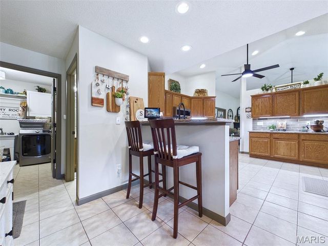 1168 N 6th Street, Wood River, IL 62095