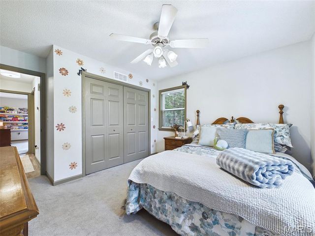 1168 N 6th Street, Wood River, IL 62095