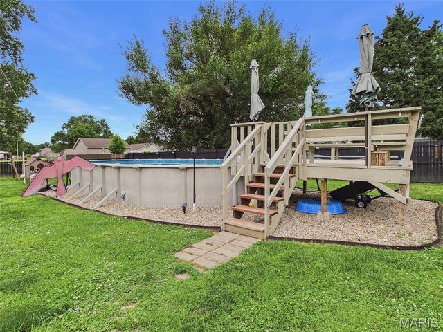 1168 N 6th Street, Wood River, IL 62095