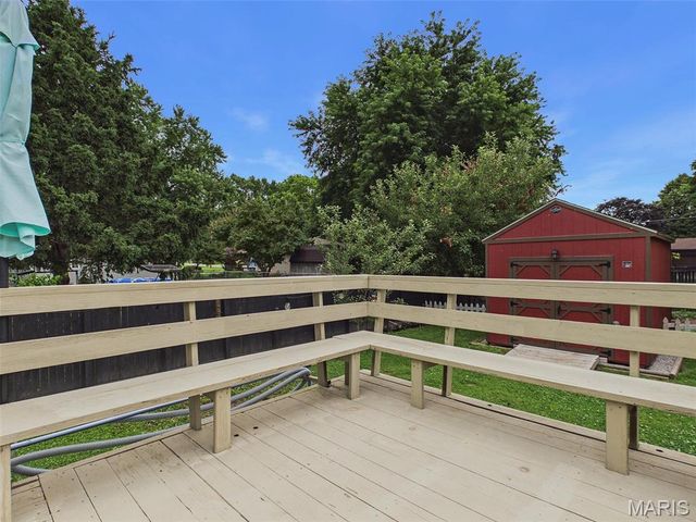 1168 N 6th Street, Wood River, IL 62095
