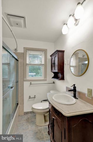 302 ELMWOOD AVE, Reading, PA 19609